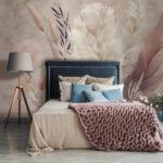 Papel de parede Arranjo floral delicado em tons suaves.