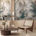 Papel de parede Arcos antigos adornados com uma folhagem luxuriante.