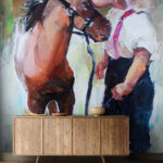 Papel de parede Pintura de uma rapariga a beijar um cavalo