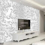 Papel de parede Design elegante com padrão floral prateado.