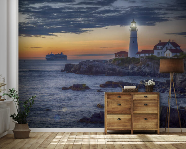 Farol numa costa rochosa com um navio de cruzeiro em fundo Papel de parede Farol numa costa rochosa com um navio de cruzeiro em fundo