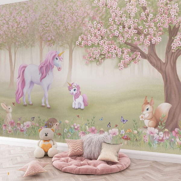 Papel de parede Unicorn and a squirrel in a forest (REF: w02269) Papel de parede Unicorn and a squirrel in a forest (REF: w02269)