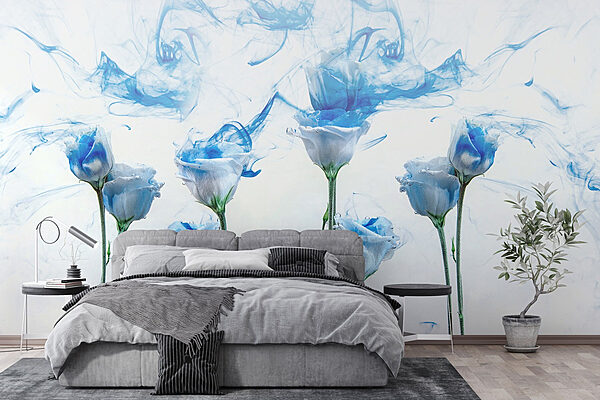Grupo de flores com tinta azul na água Papel de parede Grupo de flores com tinta azul na água